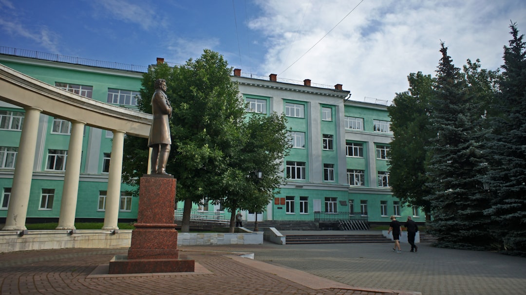 Decentralized Arbitration for Privacy: A New Frontier in Cryptocurrency