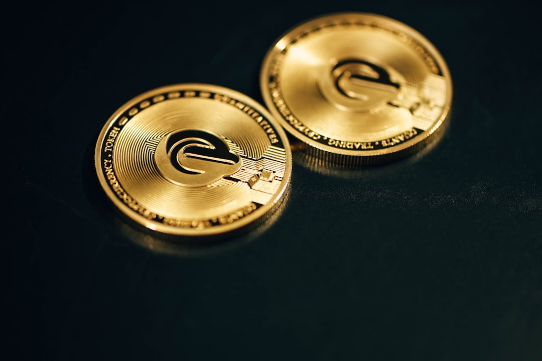 Dero vs Zcash: Битва за криптовалютную приватность