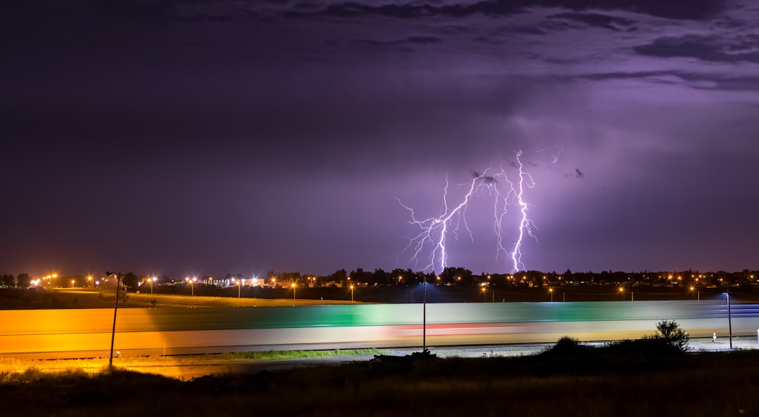 LNbits: Boosting Privacy and Efficiency in the Lightning Network