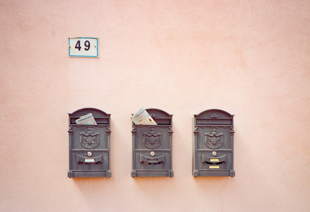 Understanding Wallet Address Attribution in Cryptocurrency